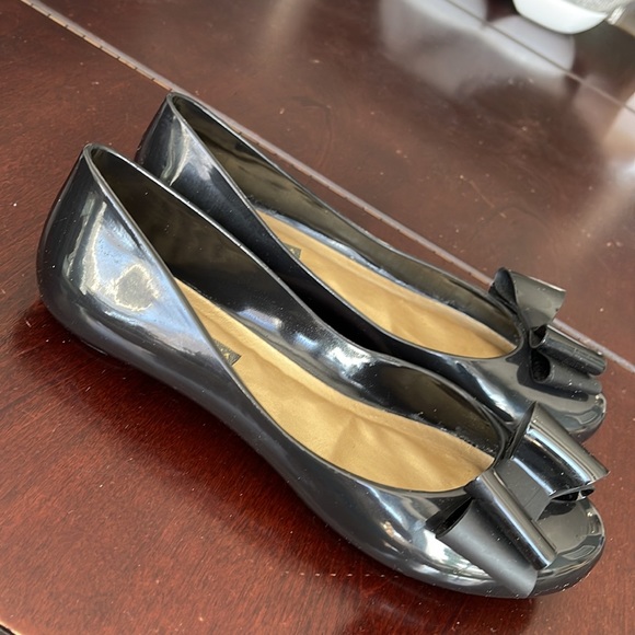 TERRA & AGUA - Black - Melissa Jelly Shoes - Gently Used - Picture 3 of 7
